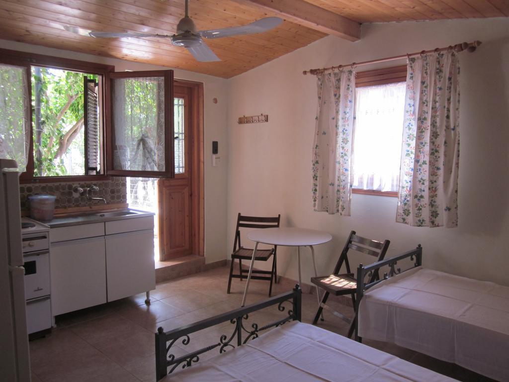 Tina Rooms Gialtra Room photo